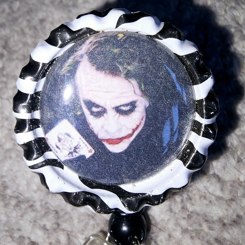 **SOLD** 𝕃𝕠𝕥 𝕠𝕗 𝕁𝕠𝕜𝕖𝕣 ℕ𝕒𝕞𝕖 ℂ𝕝𝕚𝕡𝕤 - Picture 3 of 8